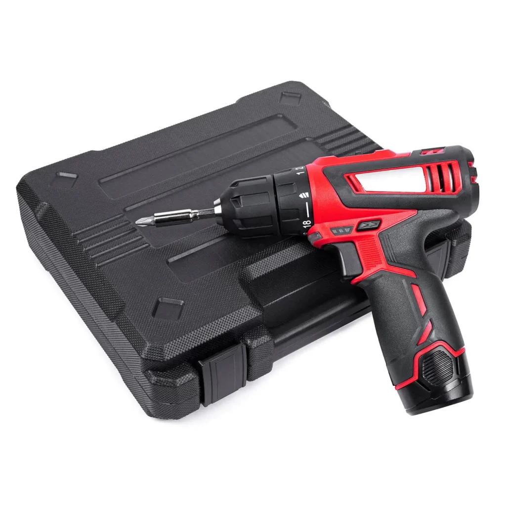 Bohrmaschine als Packshot mit Koffer