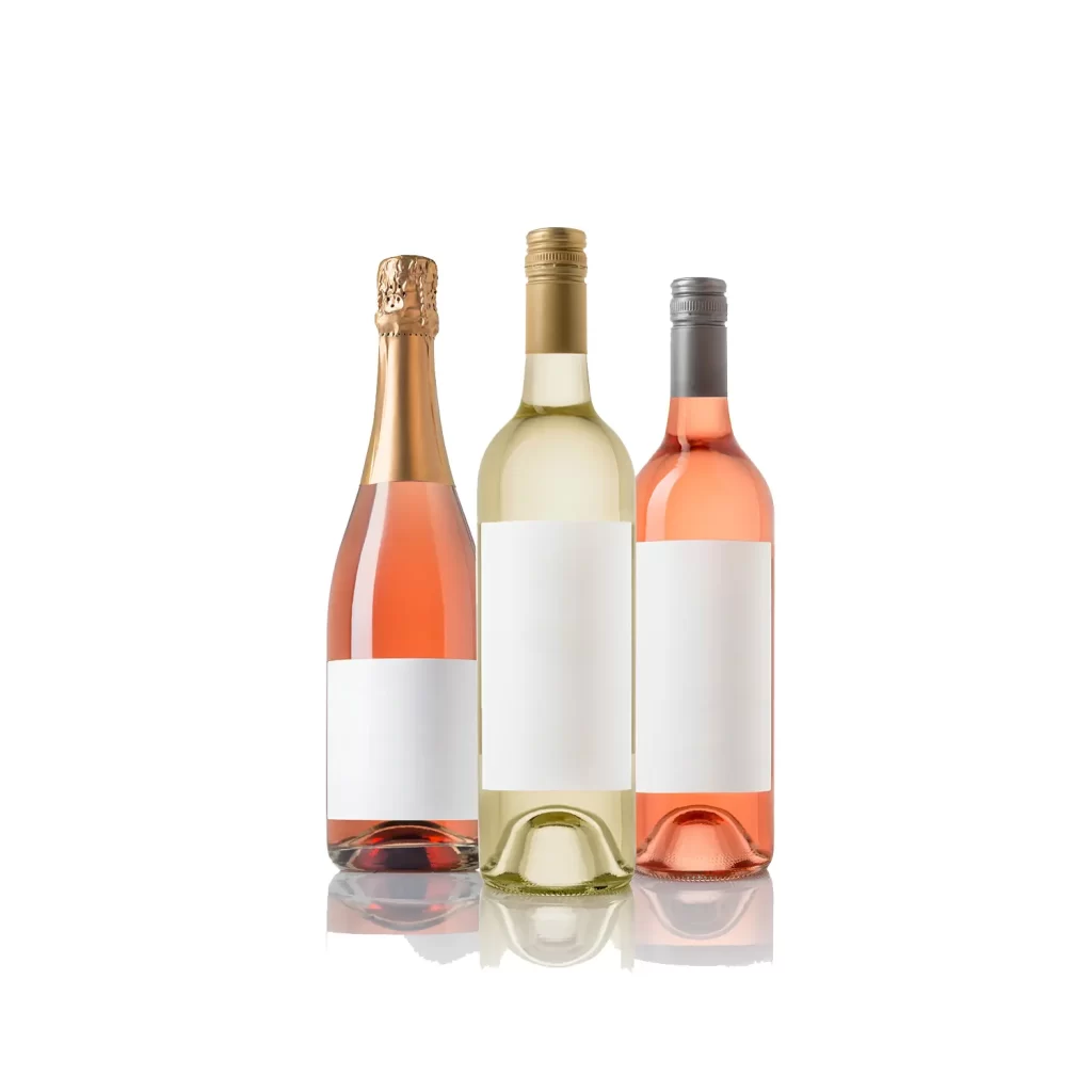 Flaschen mit Inhalt und Reflexion als Produktbild